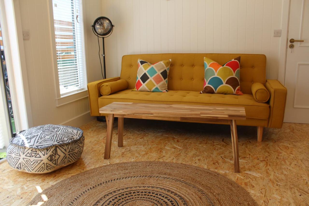 Macs Townhouse Dungarvan Дънгарван Екстериор снимка